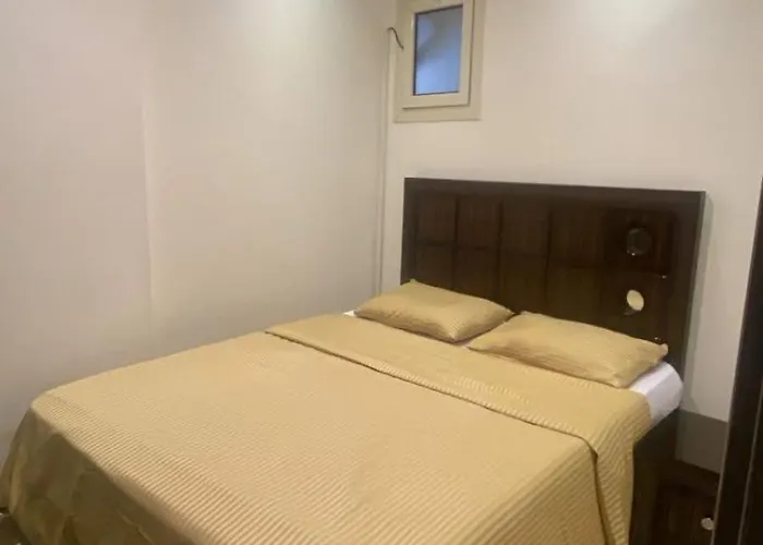 Hills - Cosy With Pool View And Free Access *